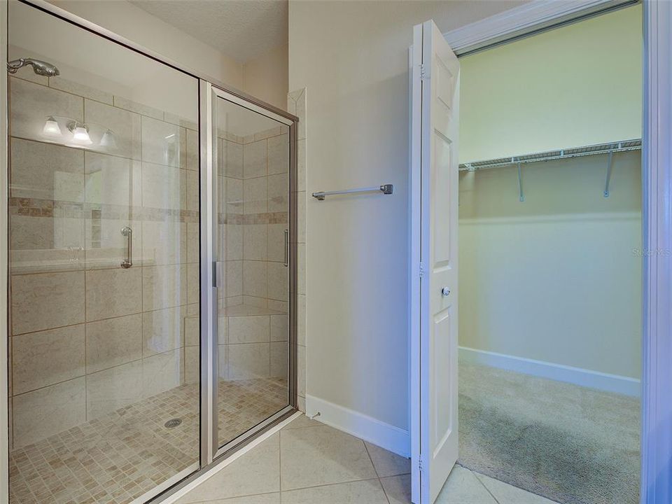 Activo con contrato: $315,000 (2 camas, 2 baños, 1558 Pies cuadrados)