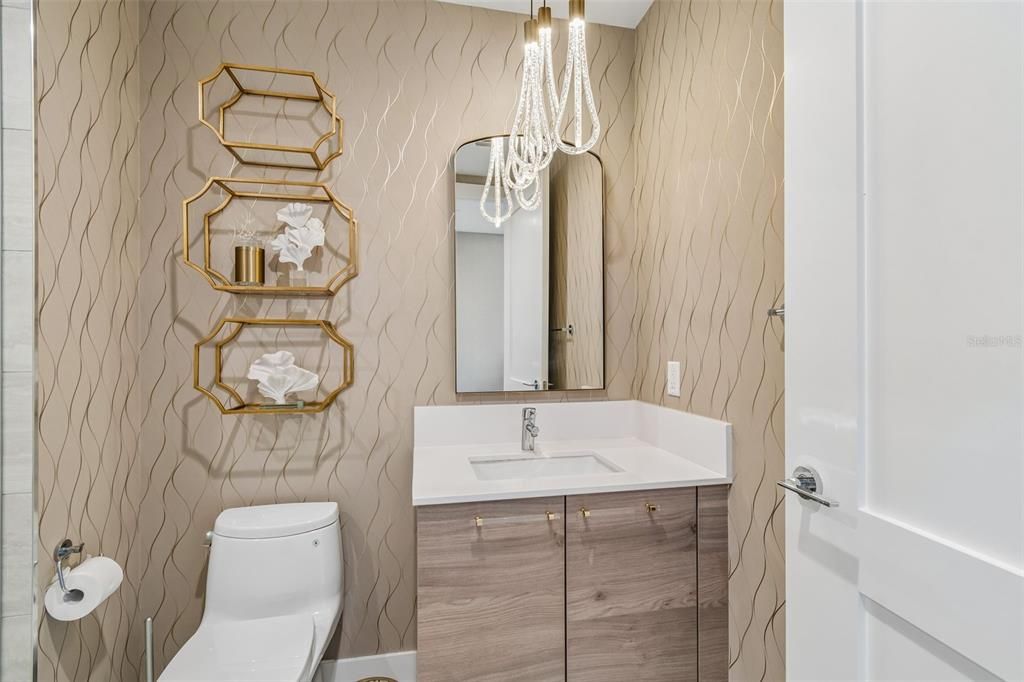For Sale: $1,698,000 (2 beds, 3 baths, 1942 Square Feet)