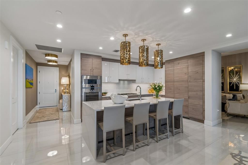 For Sale: $1,698,000 (2 beds, 3 baths, 1942 Square Feet)