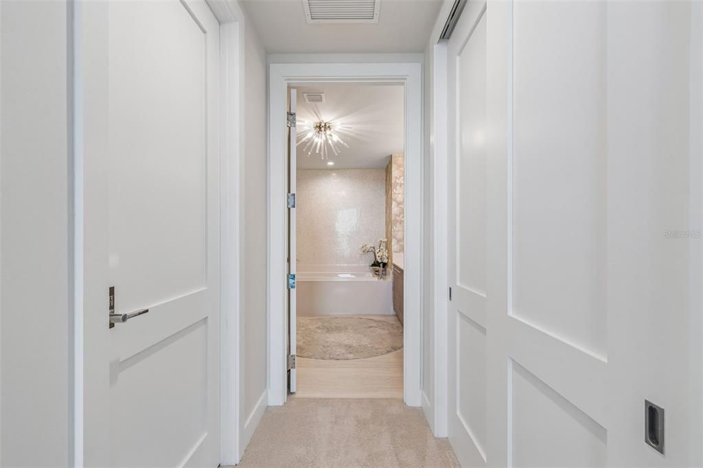 For Sale: $1,698,000 (2 beds, 3 baths, 1942 Square Feet)