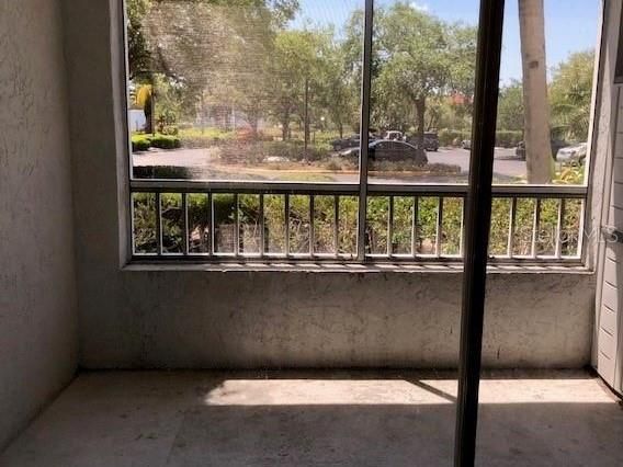 На продажу: $139,900 (2 спален, 2 ванн, 1195 Квадратных фут)