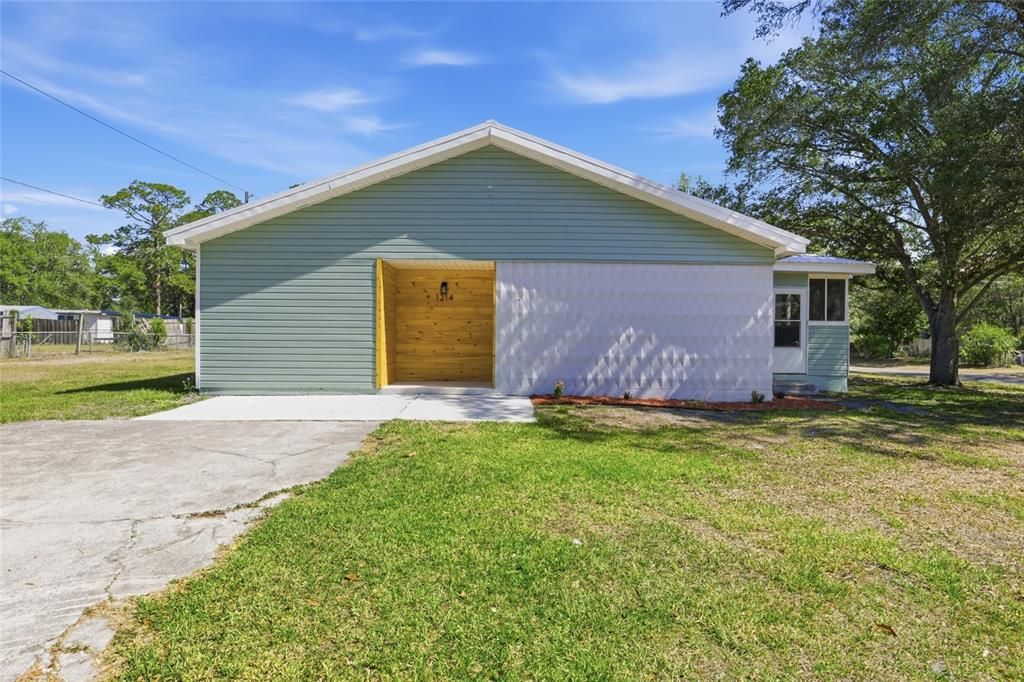 Activo con contrato: $279,900 (3 camas, 2 baños, 1916 Pies cuadrados)