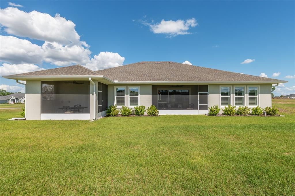 En Venta: $574,900 (3 camas, 3 baños, 2667 Pies cuadrados)