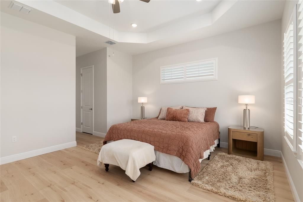 En Venta: $574,900 (3 camas, 3 baños, 2667 Pies cuadrados)