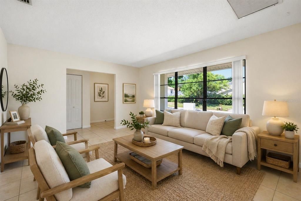Activo con contrato: $435,000 (3 camas, 2 baños, 1598 Pies cuadrados)