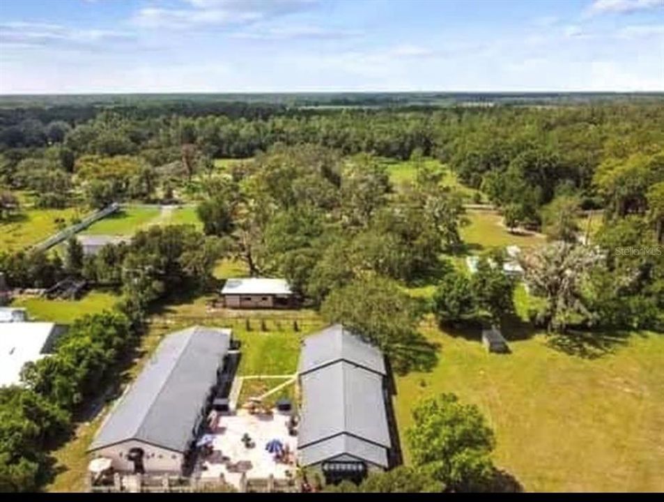 En Venta: $950,000 (5 camas, 2 baños, 5624 Pies cuadrados)