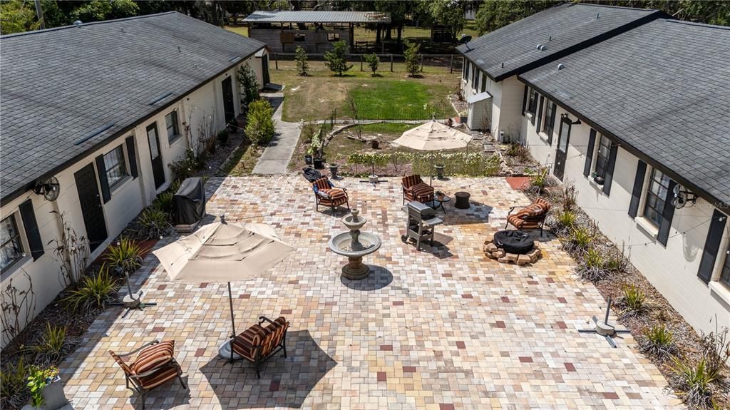 En Venta: $950,000 (5 camas, 2 baños, 5624 Pies cuadrados)
