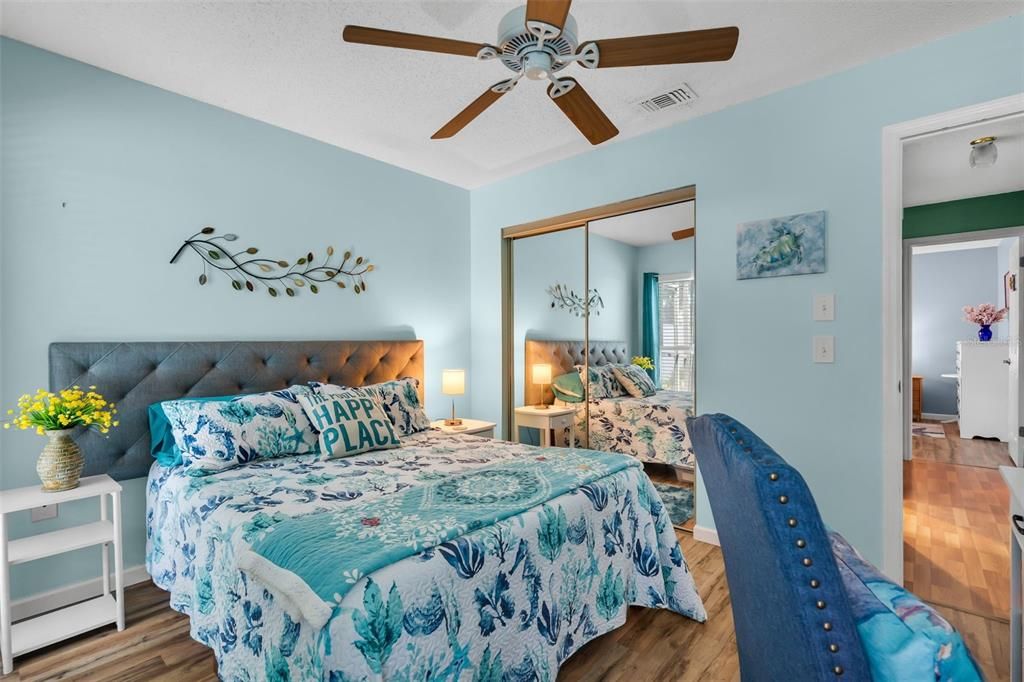 Active With Contract: $359,900 (3 beds, 2 baths, 1565 Square Feet)
