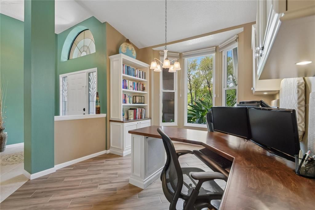 Active With Contract: $939,000 (4 beds, 3 baths, 2638 Square Feet)