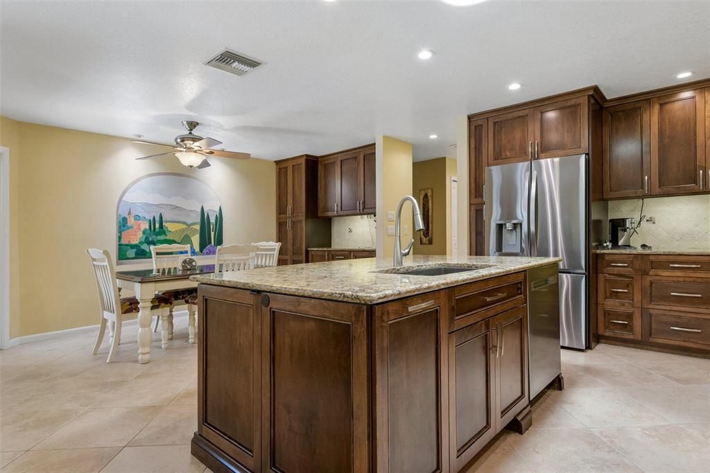 Active With Contract: $939,000 (4 beds, 3 baths, 2638 Square Feet)
