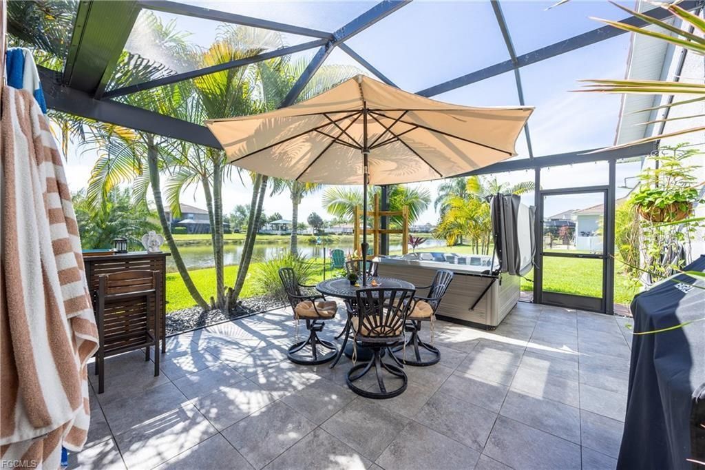 En Venta: $425,000 (3 camas, 2 baños, 1602 Pies cuadrados)