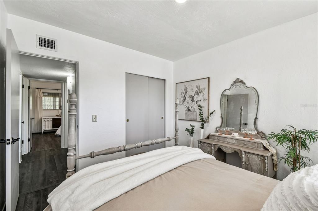 En Venta: $128,000 (2 camas, 1 baños, 835 Pies cuadrados)