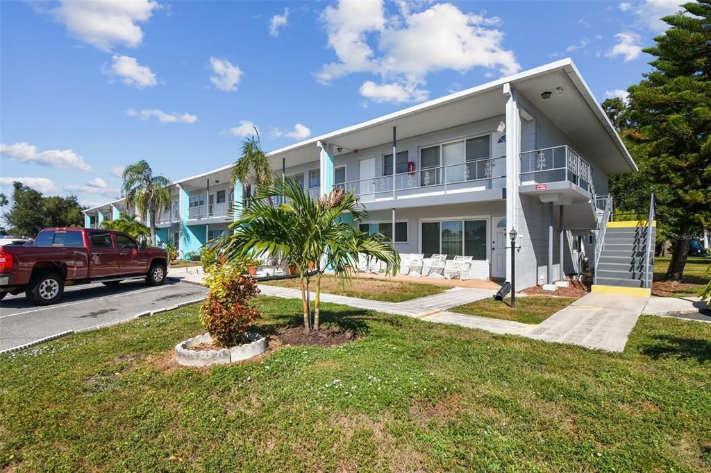 En Venta: $128,000 (2 camas, 1 baños, 835 Pies cuadrados)