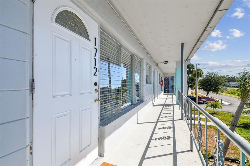 En Venta: $128,000 (2 camas, 1 baños, 835 Pies cuadrados)