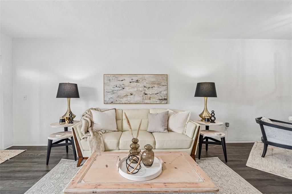 En Venta: $128,000 (2 camas, 1 baños, 835 Pies cuadrados)