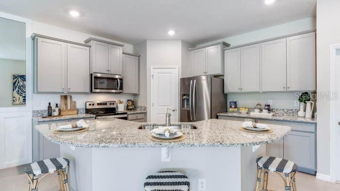 Active With Contract: $372,990 (3 beds, 2 baths, 1565 Square Feet)
