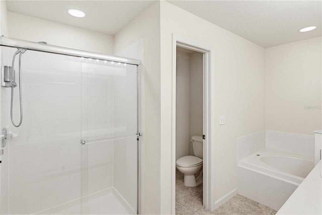 For Sale: $314,900 (3 beds, 2 baths, 2013 Square Feet)