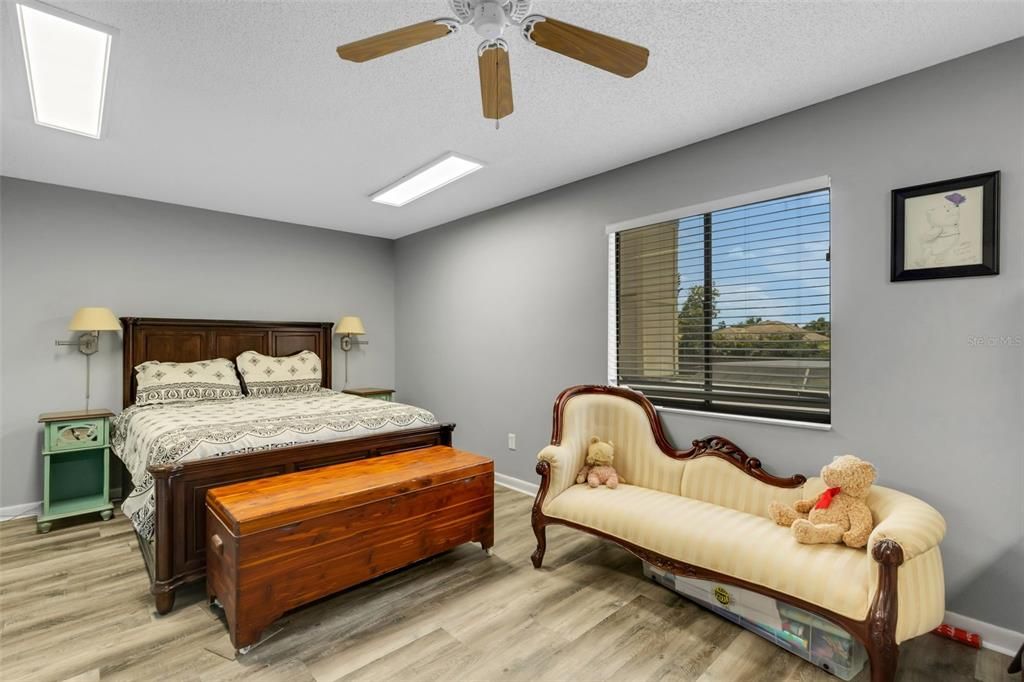 For Sale: $849,900 (4 beds, 4 baths, 4054 Square Feet)