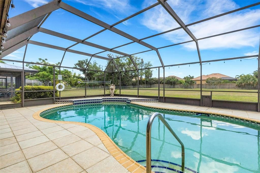 For Sale: $849,900 (4 beds, 4 baths, 4054 Square Feet)