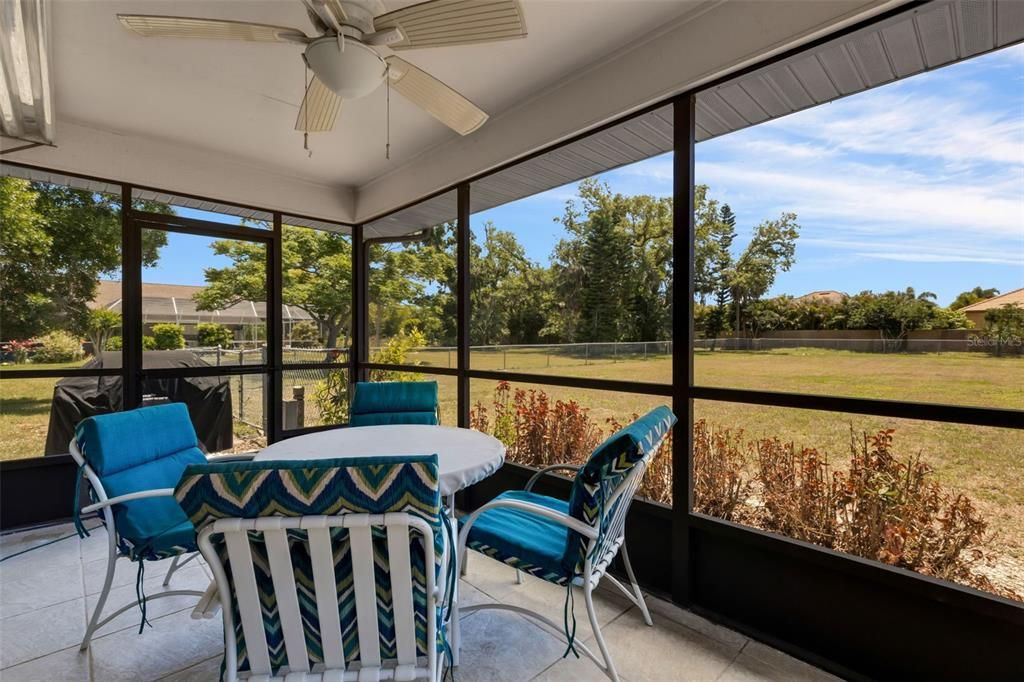 For Sale: $849,900 (4 beds, 4 baths, 4054 Square Feet)