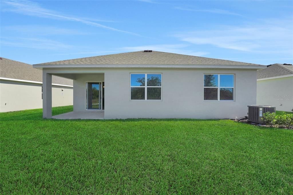 Active With Contract: $299,990 (4 beds, 2 baths, 1938 Square Feet)