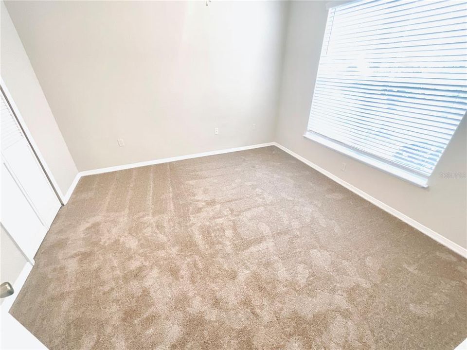 En Venta: $174,900 (2 camas, 1 baños, 898 Pies cuadrados)