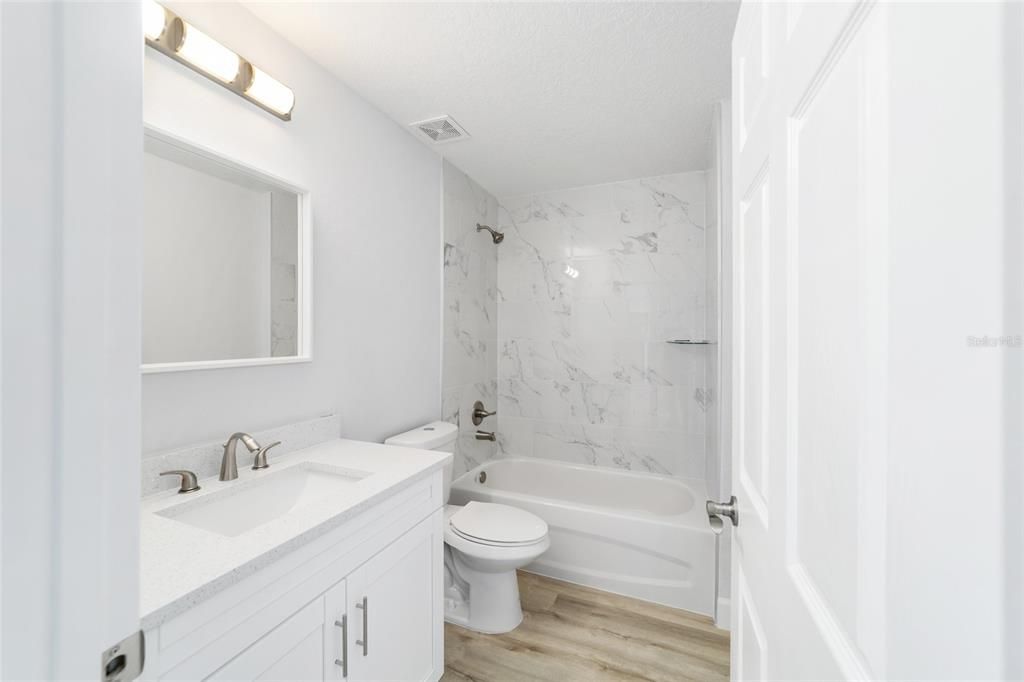 En Venta: $249,900 (3 camas, 2 baños, 1267 Pies cuadrados)