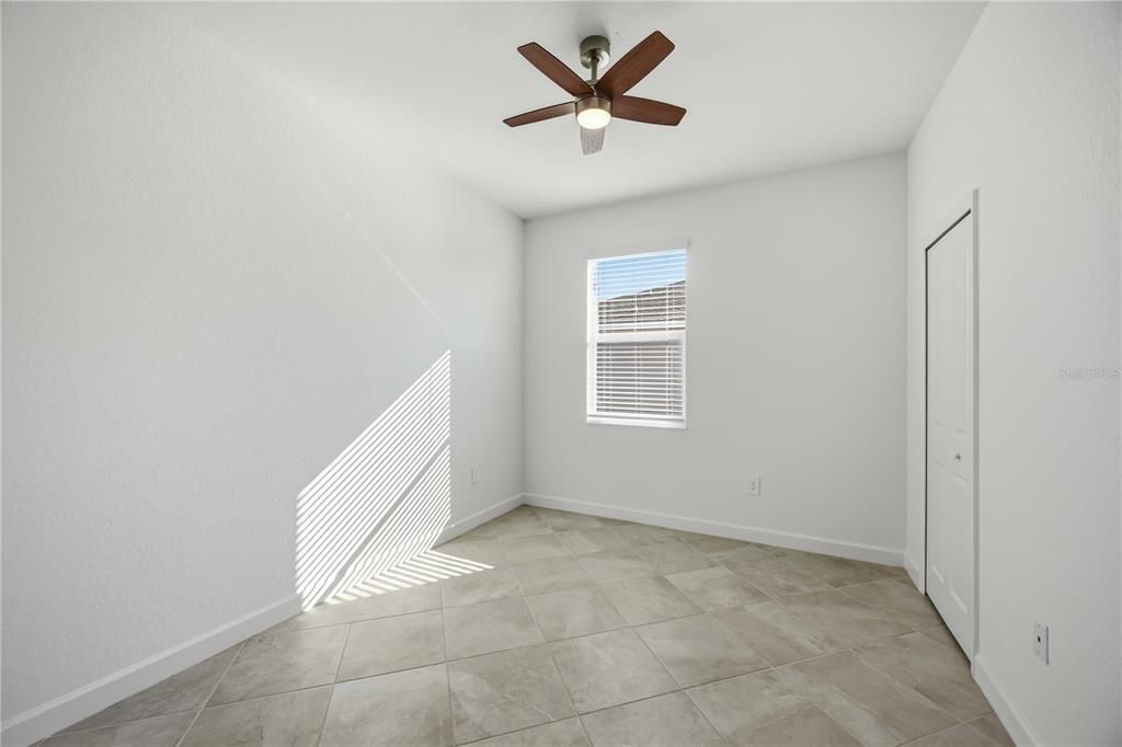 For Sale: $295,000 (3 beds, 2 baths, 1422 Square Feet)