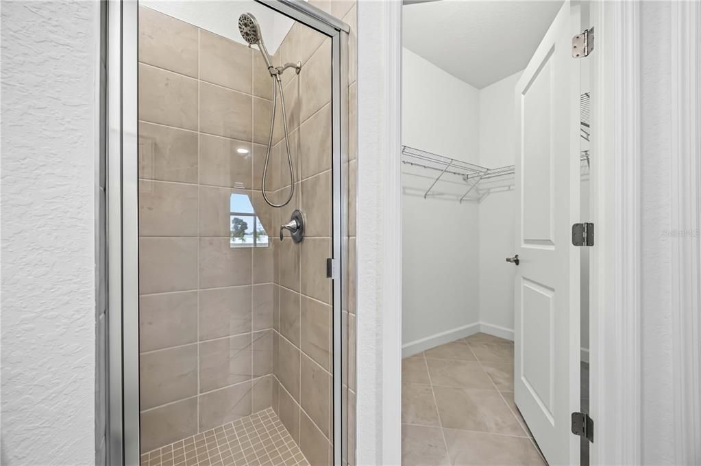 For Sale: $295,000 (3 beds, 2 baths, 1422 Square Feet)