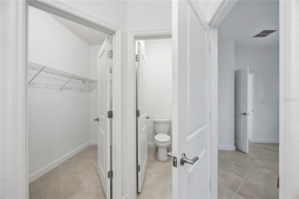 For Sale: $295,000 (3 beds, 2 baths, 1422 Square Feet)