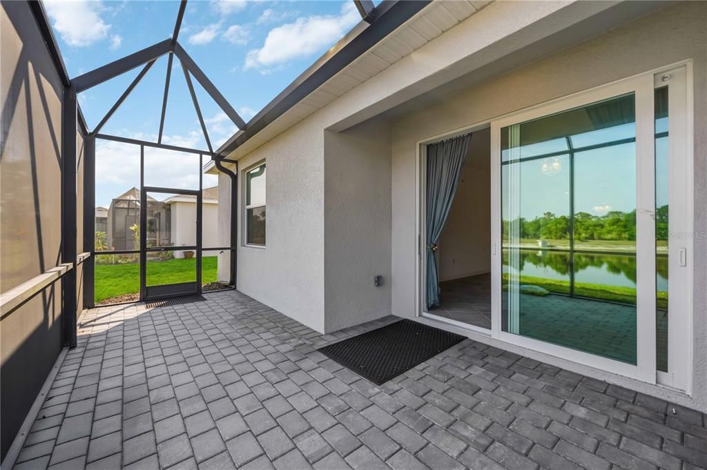 For Sale: $295,000 (3 beds, 2 baths, 1422 Square Feet)