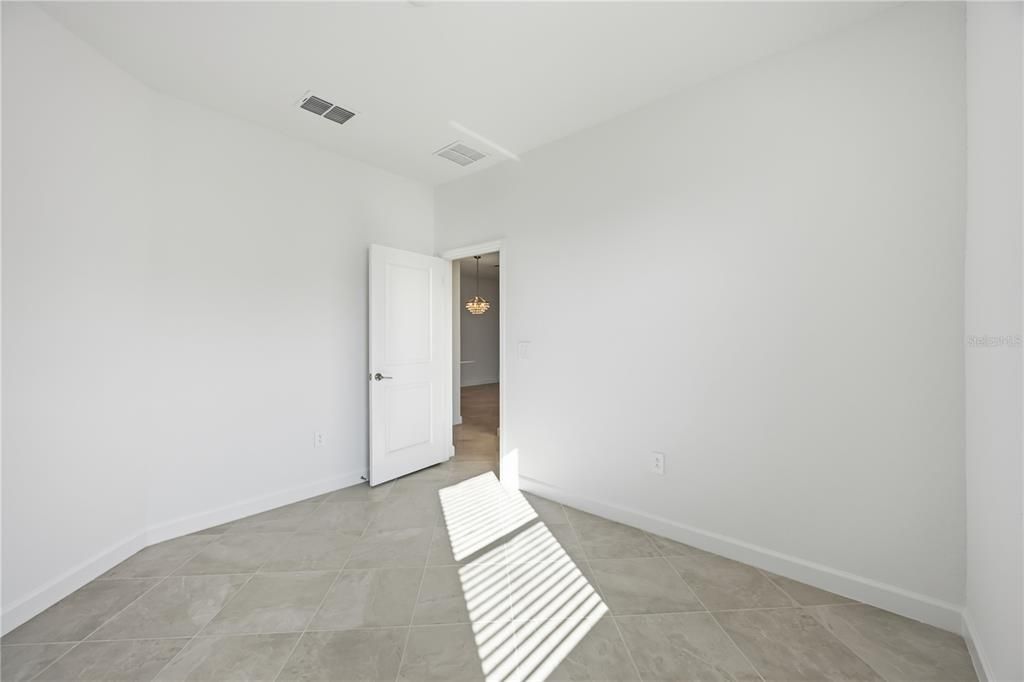 For Sale: $295,000 (3 beds, 2 baths, 1422 Square Feet)