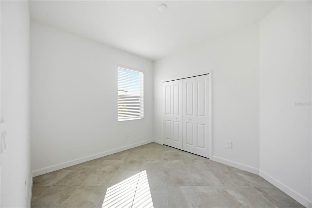 For Sale: $295,000 (3 beds, 2 baths, 1422 Square Feet)