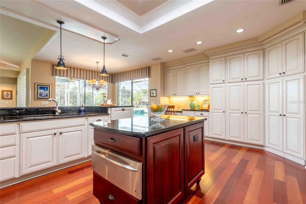 For Rent: $5,000 (3 beds, 3 baths, 3365 Square Feet)