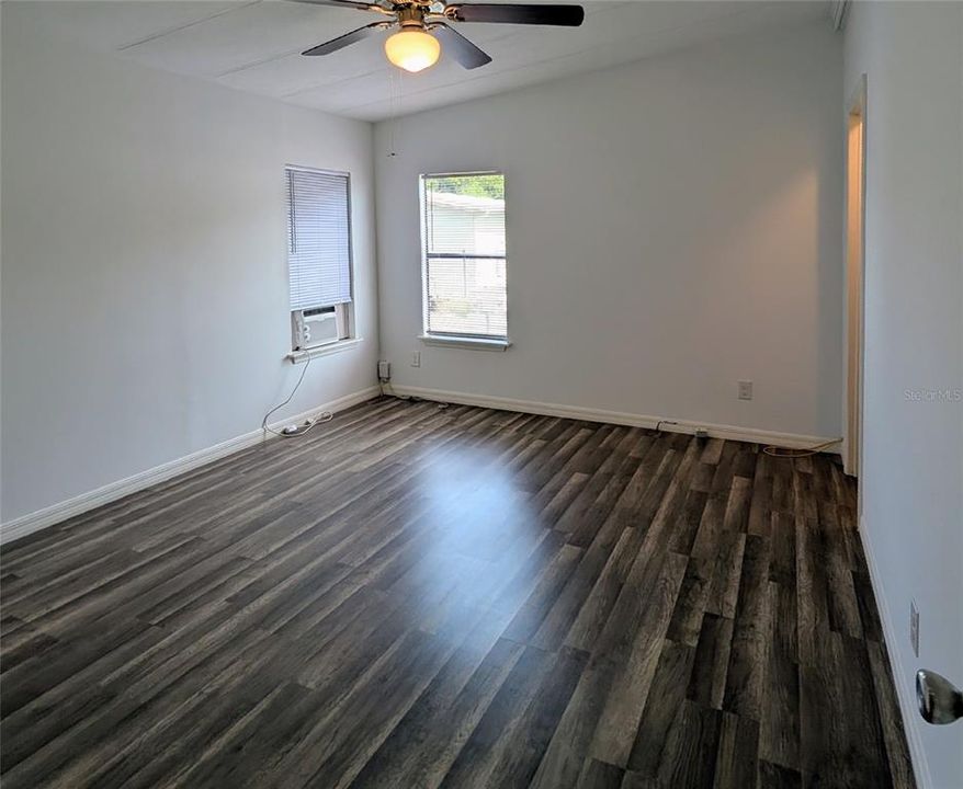 En Venta: $137,000 (2 camas, 2 baños, 864 Pies cuadrados)