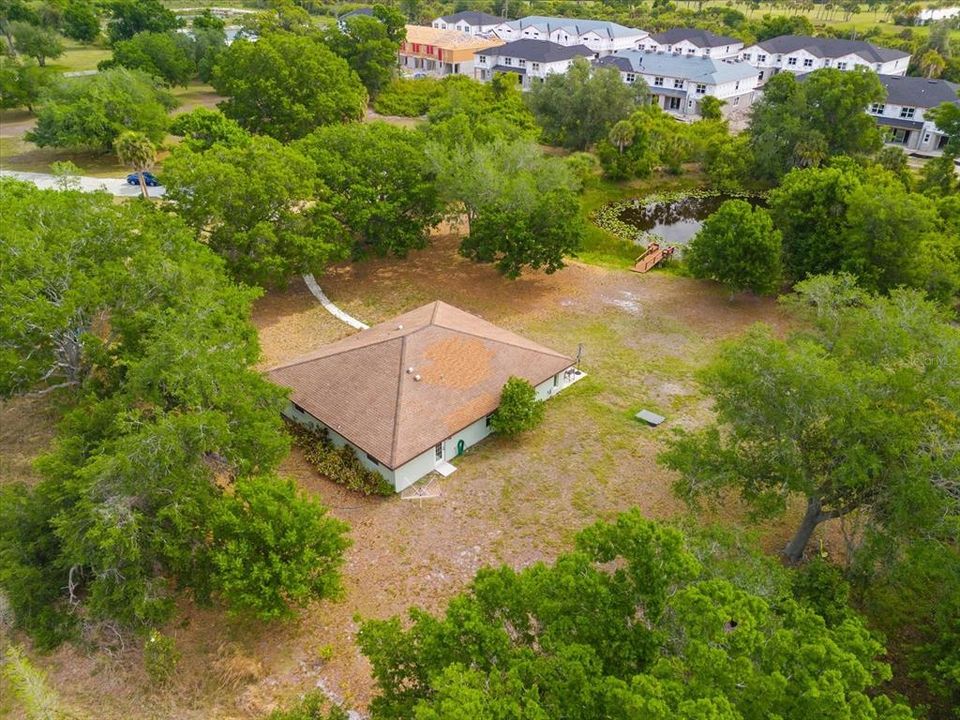 For Sale: $1,900,000 (5.01 acres)