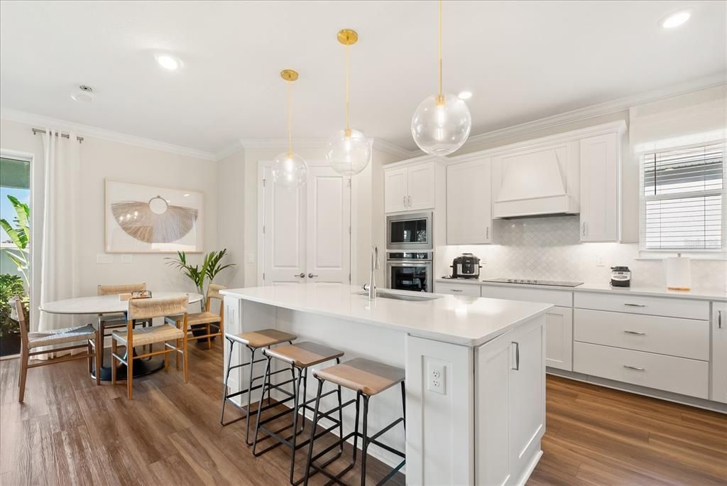 For Sale: $1,049,900 (5 beds, 4 baths, 3998 Square Feet)
