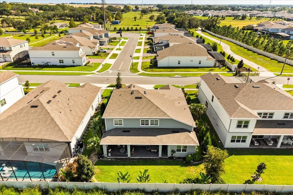 For Sale: $1,049,900 (5 beds, 4 baths, 3998 Square Feet)
