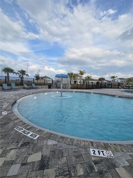 For Rent: $2,000 (3 beds, 2 baths, 1630 Square Feet)