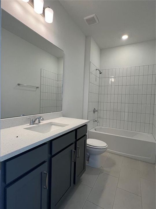 Active With Contract: $474,990 (4 beds, 3 baths, 1654 Square Feet)