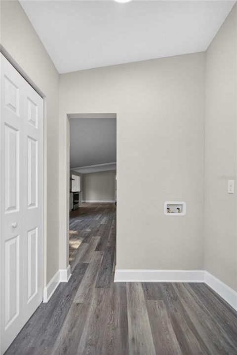 For Sale: $399,900 (3 beds, 2 baths, 1915 Square Feet)