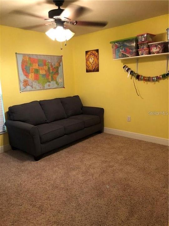 For Sale: $369,900 (4 beds, 2 baths, 1755 Square Feet)
