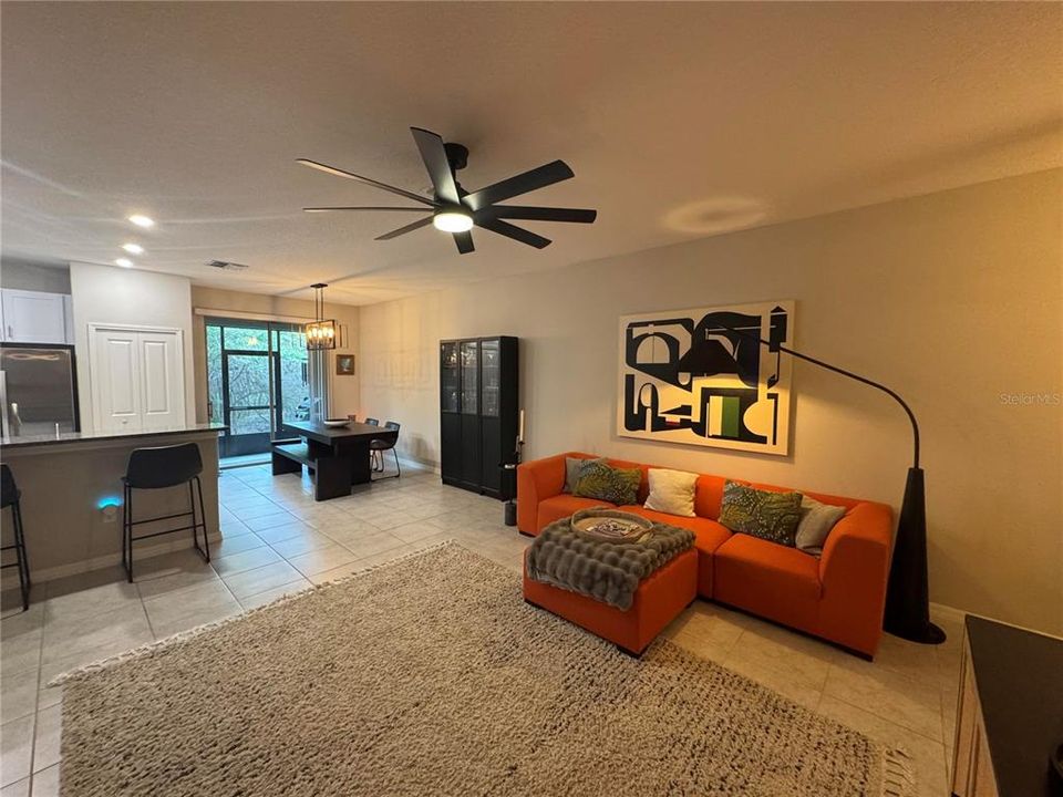 For Sale: $269,000 (3 beds, 2 baths, 1701 Square Feet)