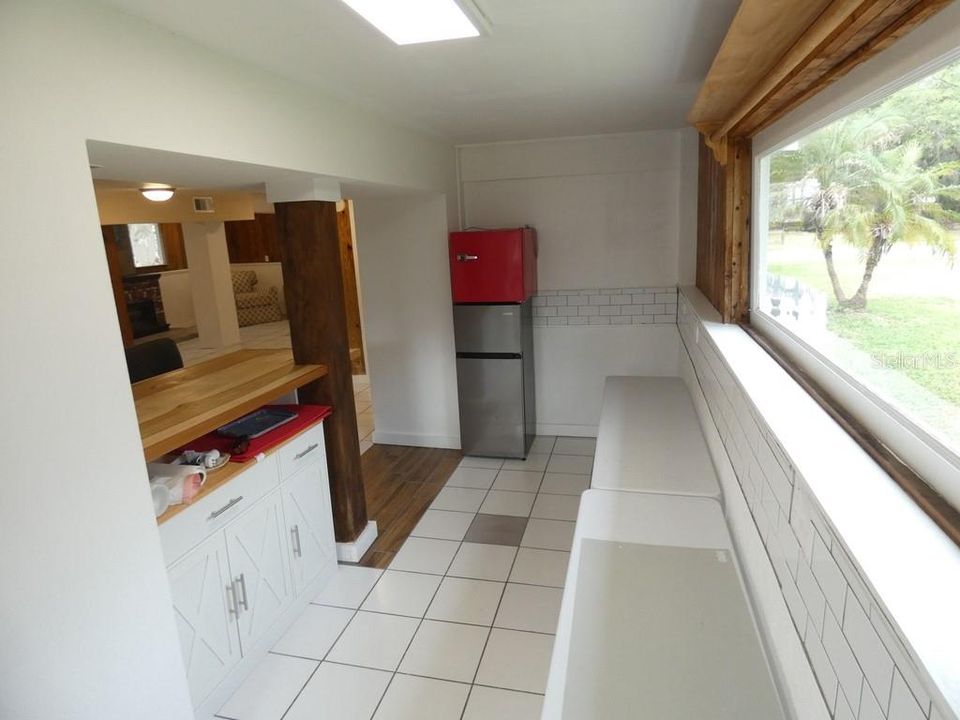 En Venta: $339,000 (2 camas, 2 baños, 1832 Pies cuadrados)