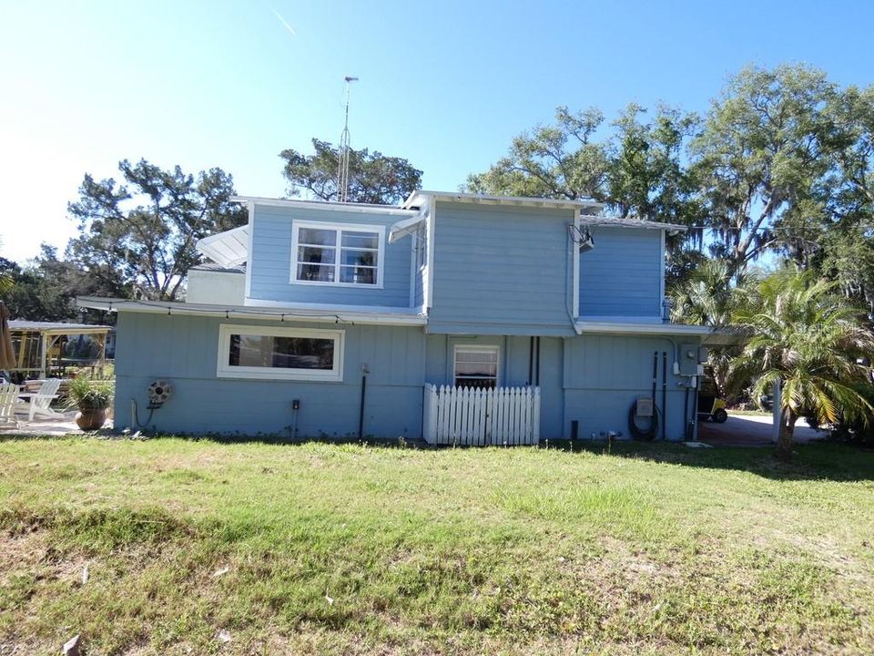 En Venta: $339,000 (2 camas, 2 baños, 1832 Pies cuadrados)