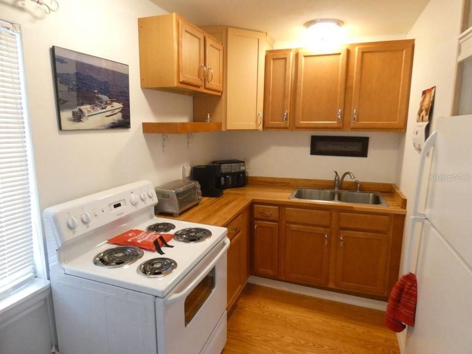 En Venta: $339,000 (2 camas, 2 baños, 1832 Pies cuadrados)