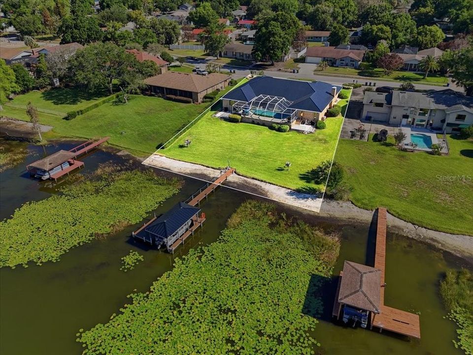 For Sale: $975,000 (4 beds, 3 baths, 3973 Square Feet)