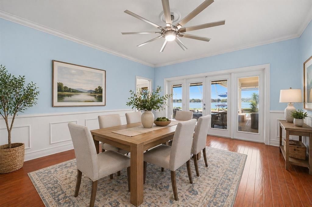 For Sale: $975,000 (4 beds, 3 baths, 3973 Square Feet)