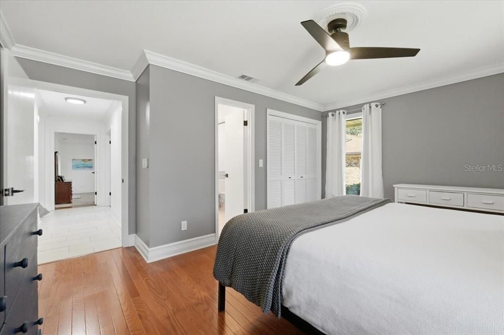 For Sale: $975,000 (4 beds, 3 baths, 3973 Square Feet)