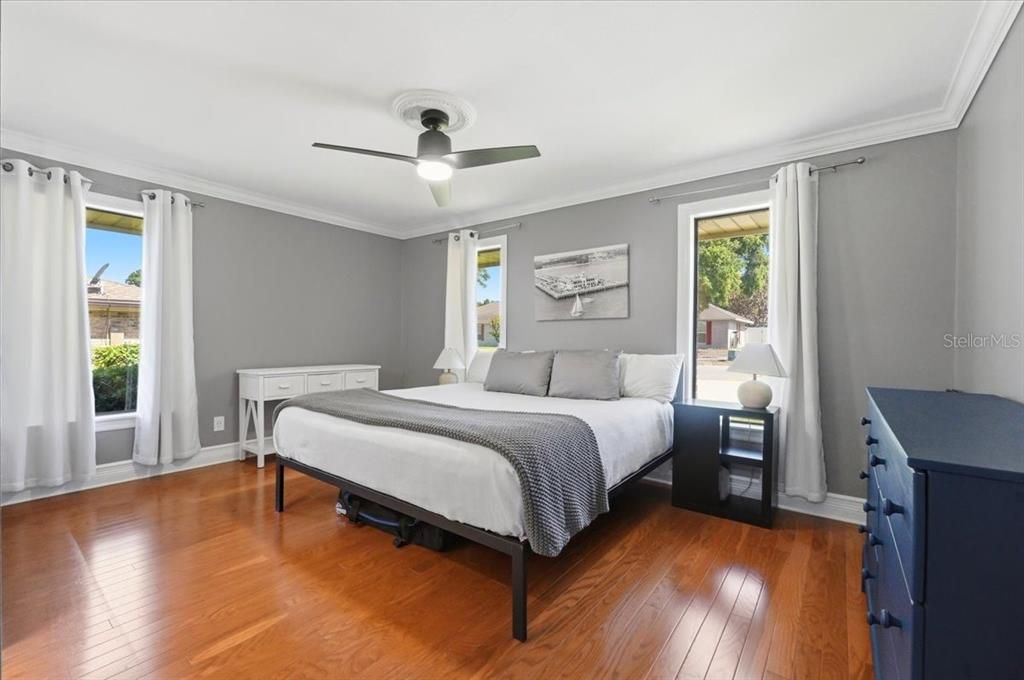 For Sale: $975,000 (4 beds, 3 baths, 3973 Square Feet)